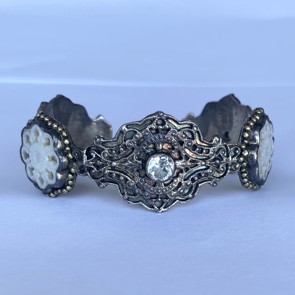 Mars and Valentine✨ Vintage Cuff Bracelet